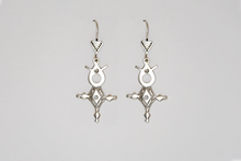 Lade das Bild in den Galerie-Viewer, Tuareg Schmuck Kreuz von Agadez, afrikanische Silber Ohrringe