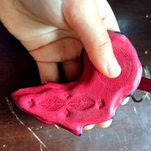 Lade das Bild in den Galerie-Viewer, Schlüsselanhänger "Africa"